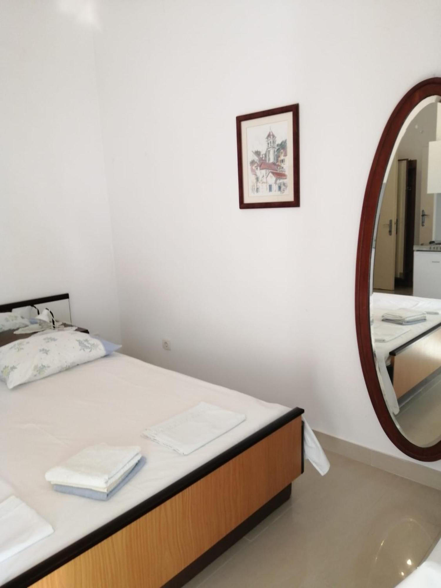 Omis Apartment On The Beach מראה חיצוני תמונה