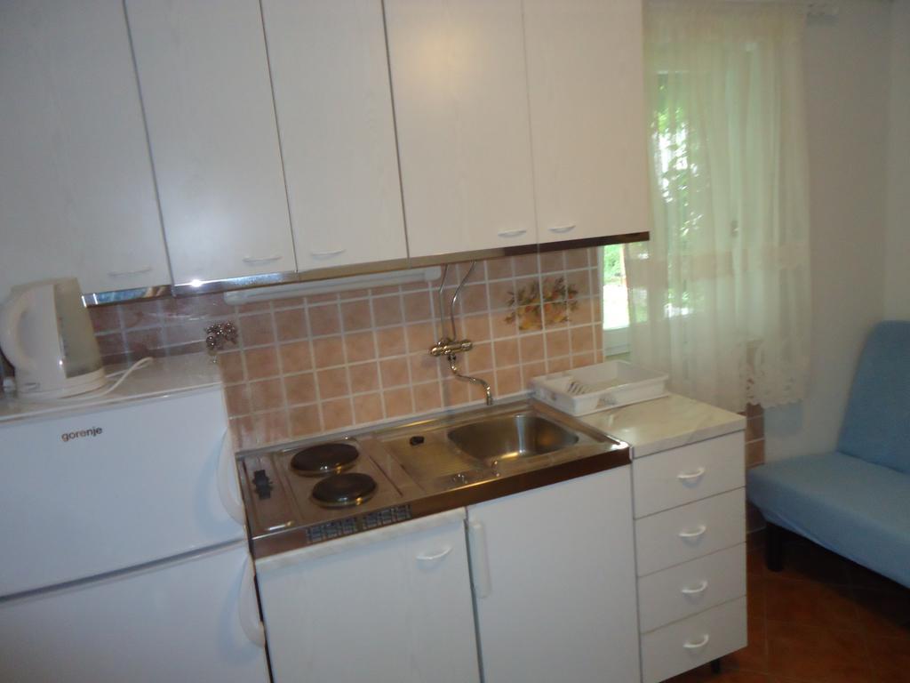 Omis Apartment On The Beach מראה חיצוני תמונה