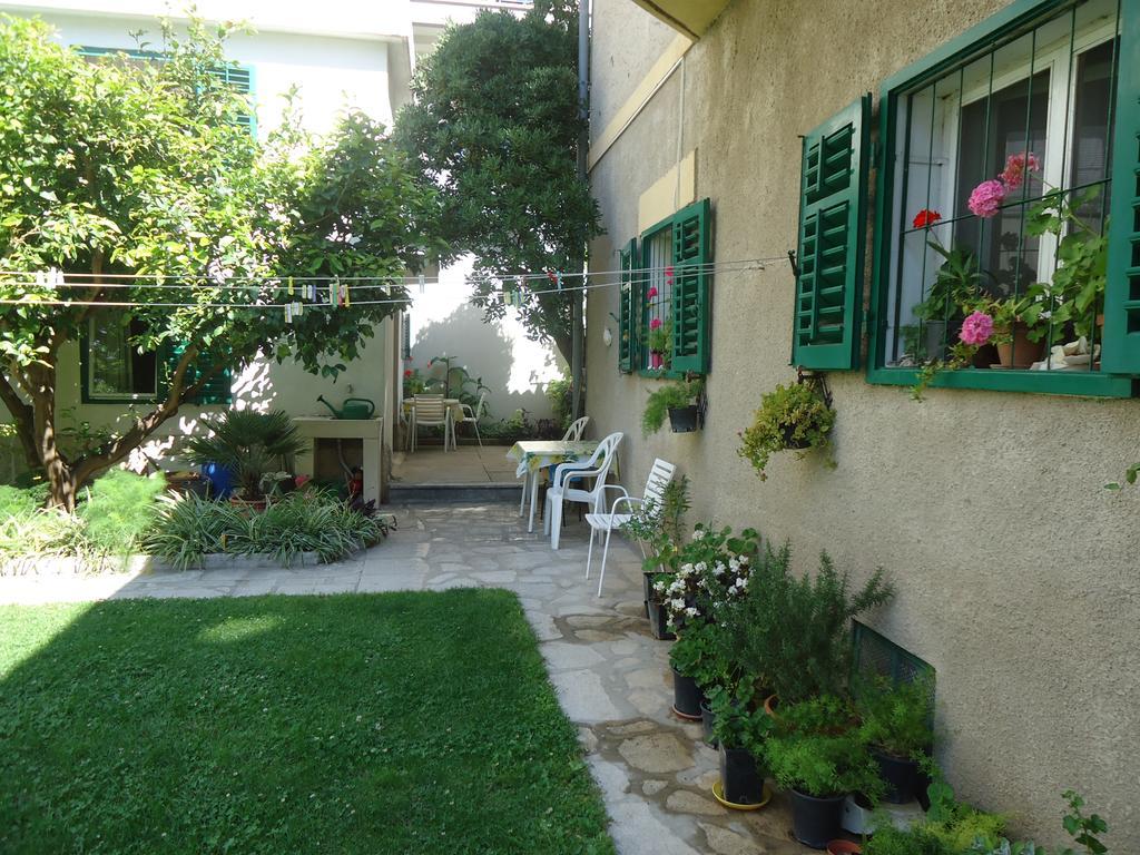 Omis Apartment On The Beach מראה חיצוני תמונה