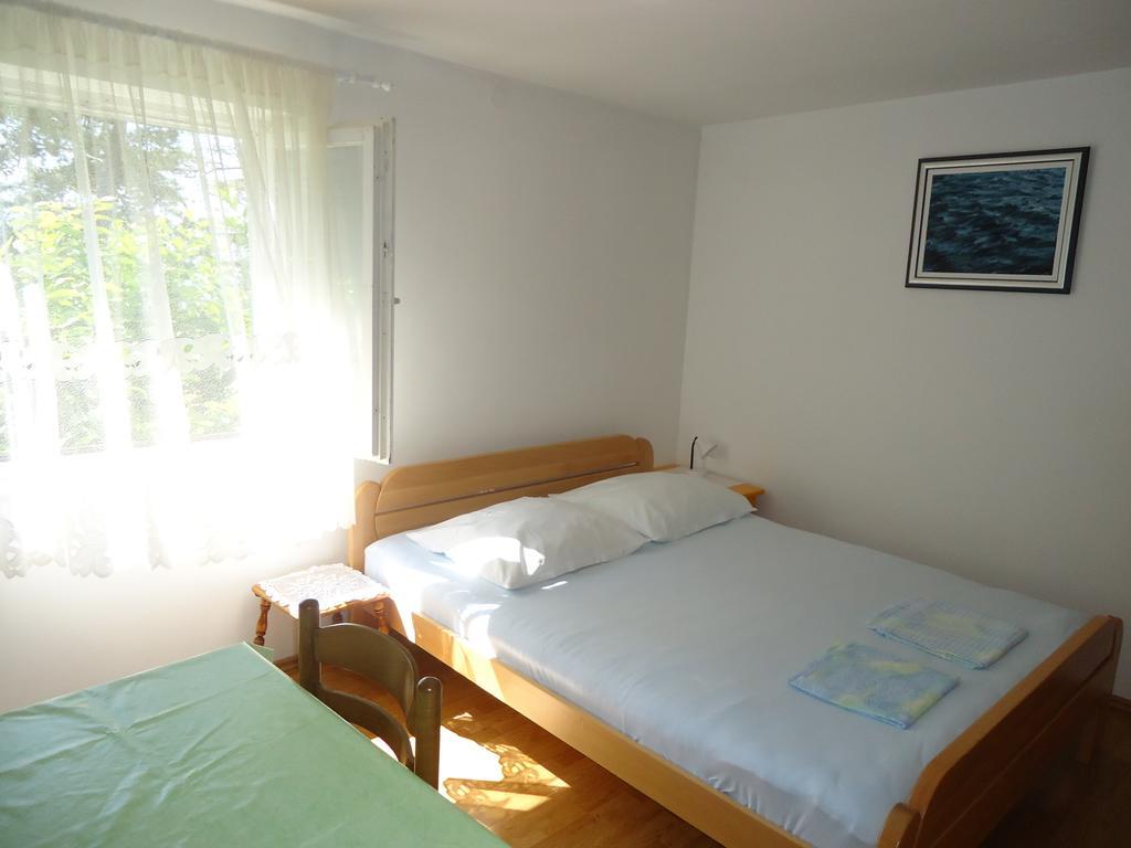 Omis Apartment On The Beach מראה חיצוני תמונה