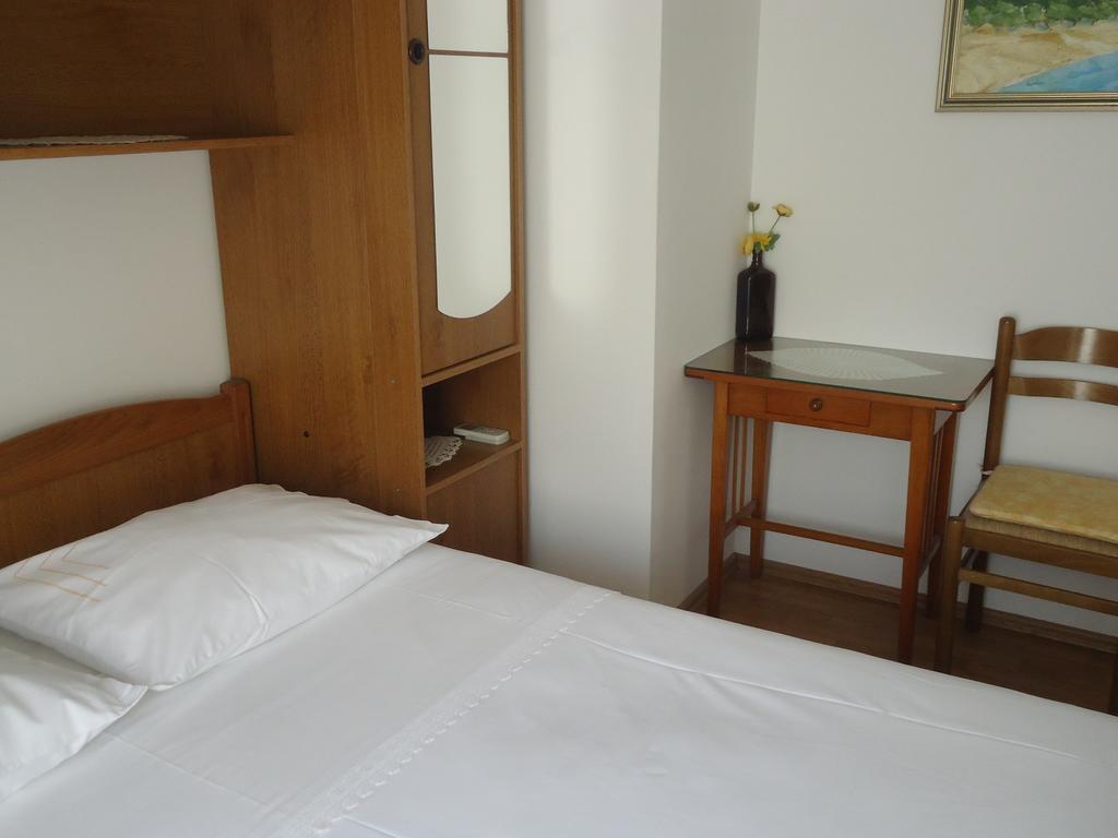 Omis Apartment On The Beach מראה חיצוני תמונה