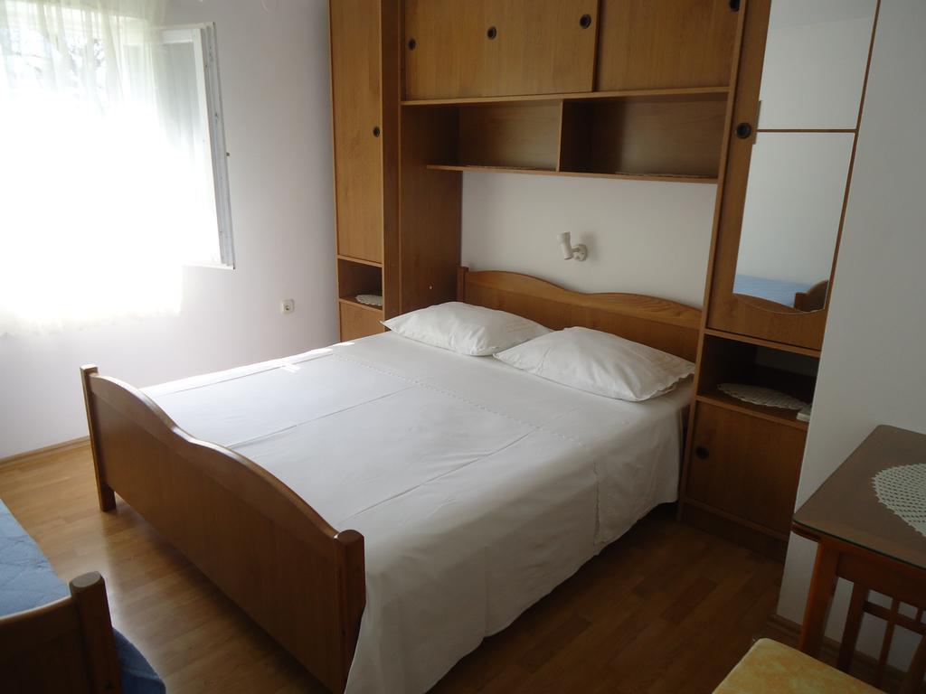 Omis Apartment On The Beach מראה חיצוני תמונה