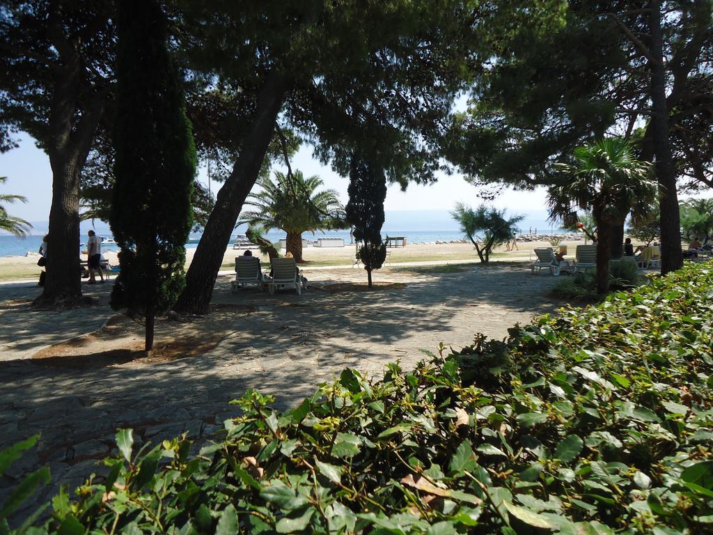 Omis Apartment On The Beach מראה חיצוני תמונה